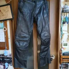 L MORTORHEAD レザーパンツ パッド入り ブラック 黒 本革 裾ジップ