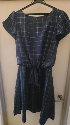 index ネイビー チェック柄 半袖ワンピース