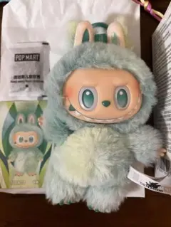 the monsters big into energy キャラクターグッズ