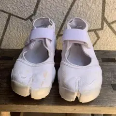 NIKE AIR RIFT ホワイト スニーカーのサムネイル