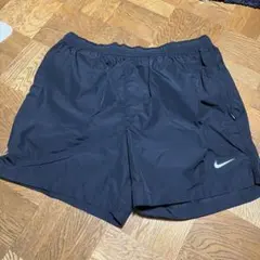 x*E様 【美品】NIKE × NOCTA Dri-FIT ショートパンツ Nike x Nocta ロゴ ショートパンツ | ブラック | FARFETCH JP