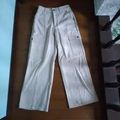 ジーユー　GU　パンツ　S