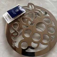 Item thumbnail for item 21252637-40be-4bb7-8d0e-60da68e9009c