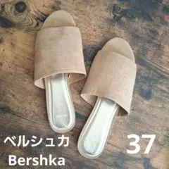 【新品】ベルシュカ Bershka フラットサンダル 37サイズ スエード風
