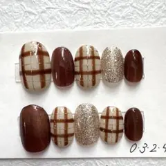 【現品】ネイルチップ　冬　チェック　ブラウン　マグネット