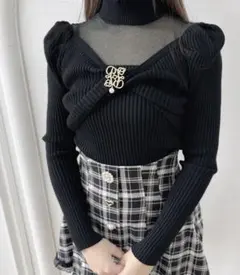 ROJITA シアーデコルテツイスト リボンニット ブラック
