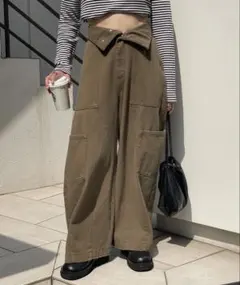 ハイウェストワイドパンツ