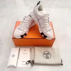 【新品未使用】HERMES バウンシングスニーカー タータンモチーフ ホワイトのサムネイル