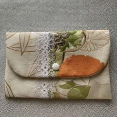 花柄刺繍マルチケース お薬手帳入れ　　通帳入れ