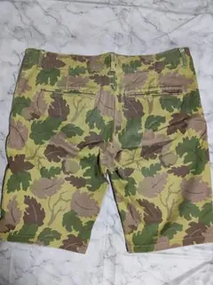 BEAMS HEART リーフカモフラージュ柄 ショートパンツ Lサイズのサムネイル