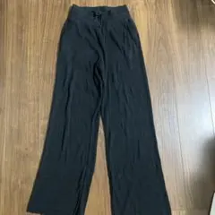 ユニクロ　ウォッシャブルリブニットパンツ　ブラックLサイズ