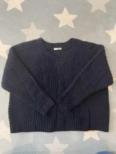 ネイビー ケーブル編み Vネックセーター