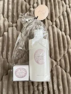 JILLSTUARTボディミルク リップマスクセット