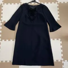 STRAWBERRY-FIELDS ネイビー フリル付きワンピース