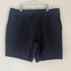 未使用品☆ノースフェイス☆メンズ　ショートパンツ　黒　Lサイズ