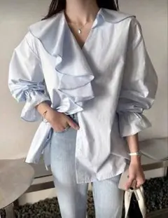 SHEIN Vネック フリル パッチワーク ルーズブラウスシャツのサムネイル
