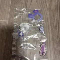 TWICE LOVELYS カラビナ めじるしアクセサリー サナセット ガチャ