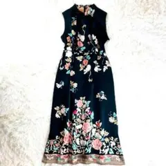 【美品】Sunauna⭐️チャイナドレス　ワンピース　ノースリーブ　花柄　黒