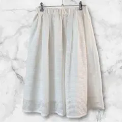 ルクールブラン フレアスカート ホワイト メッシュ ミディ丈 ウエストゴム　通勤