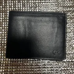 革 折り財布