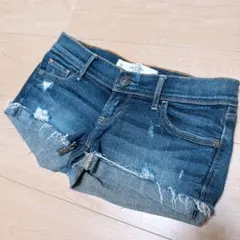 【送料無料】Abercrombie & Fitch アバクロ　ショートパンツ