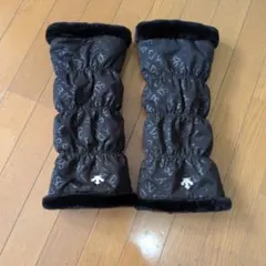 デサント　黒　レッグウォーマー