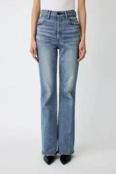 【美品】MOUSSY マウジー MVS FLARE フレアデニム 25インチのサムネイル