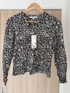 UNIQLO プリントVネックブラウス(長袖)09BLACK S