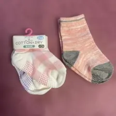 【新品】キッズ靴下 9-15cm 3足セット　滑り止め付