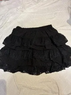 黒 フリルスカート　SHEINで購入