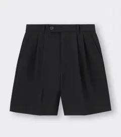 GU Wタックショートパンツ