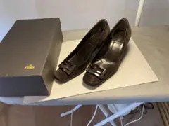 値下げ！　FENDI ブラウン スエード ハイヒールのサムネイル