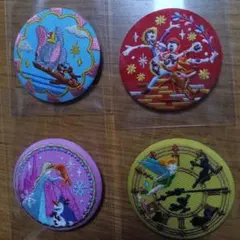ディズニー刺繍缶バッジ　４個セット
