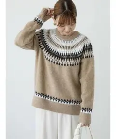 ルノンキュール　求心柄プルオーバーニット