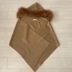 美品 グレースコンチネンタル ダイアグラム ポンチョ ラクーンファー