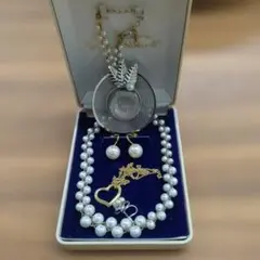 遺品アクセサリー　まとめ売り