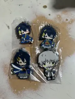 刀剣乱舞 カプセルラバーマスコット 缶バッジ 12個セット - メルカリ