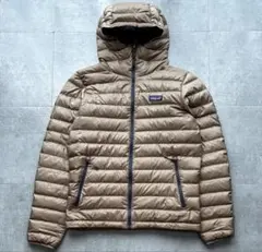 2017年製　パタゴニア　ハイロフトダウンフーディ レアカラー　Sサイズ