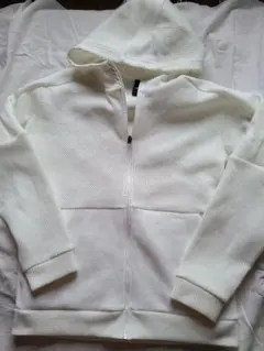 adidas ニットフルジップパーカー ホワイト　未着用です