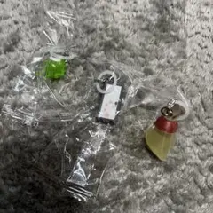 めじるしアクセサリー　ガチャ　カプセルトイ