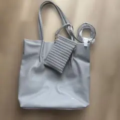 新品★Trideep グレー トートバッグ 小型ポーチ付き