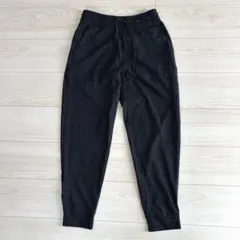 ユニクロ　ウルトラストレッチアクティブジョガーパンツ　サイズS ダークグレー