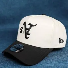 【未使用品】アスレチックス NEWERA 9FORTYホワイト/ブラック 逆ロゴ