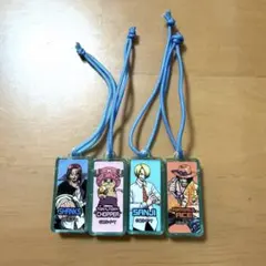 ワンピース　アクリルキーホルダー4点セット