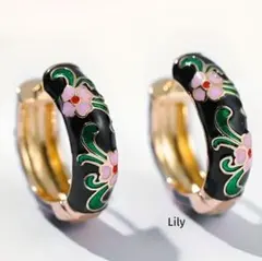 ✨ レトロ 黒 ピンク 花 フープ ピアス ヴィンテージ エレガント