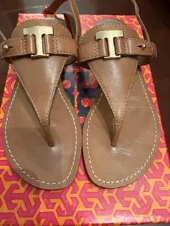 TORY BURCH トングサンダル キャメル　サイズ7のサムネイル