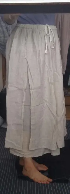 ニコアンド 綿麻スカート 春夏コーデ ベージュ