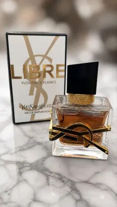 イヴサンローラン リブレ オーデパルファム フローラル 30ml