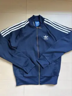 adidas パーカー