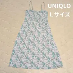 カップ付きノースリーブ花柄チュニック　ユニクロ